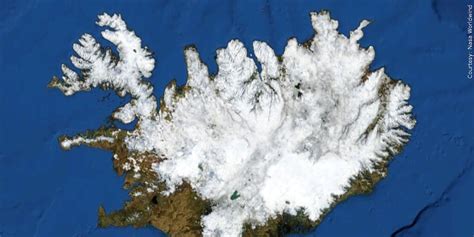 Iceland evacuates town and raises aviation alert as concerns rise a volcano may erupt